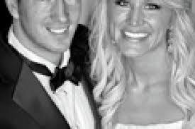 Justin Hobson's Instagram, Twitter & Facebook