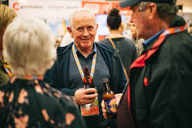 Aaron Bourke, Mike...