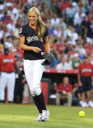 Jennie Finch Photos Photos Mlb All Star Game Celebrity Softball Game Jennie Finch Softball Hairstyles Sports Hairstyles