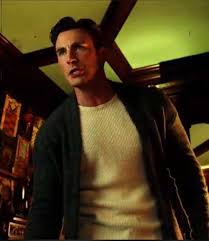 Here's where to get chris evans' 'knives out' sweater. Chris Evans In A Sweater The Sweater Game Is Afoot In Knives Out Chris Evans Chris Evans Captain America Evan