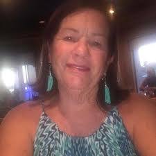 Donna Finnemore's Instagram, Twitter & Facebook