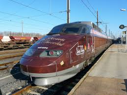 Le Tgv Expo Les Secrets Du Chocolat En Gare De Narbonne Le 12 12 2012 Video Http Yvesthuries Com Actu 3 Php Htt Locomotive Tgv Sncf Locomotive Vapeur