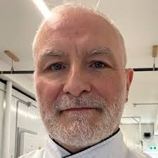 Chefs or Machine Operators: The Future of Culinary Education