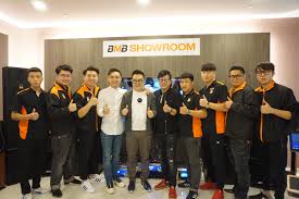 A whole new healthy karaoke concept powered by bmb sound system w/ipad,iphone control.all rooms touch screen & wireless mic! Teo Heng Ktv S Exit In S Pore A Temporary Move Holds On To 2 Outlets