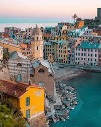 Ovviamente anche le nostre isole vantano una fitta rete di borghi da visitare. I Borghi Piu Belli D Italia On Instagram Tra I Magici Colori Di Vernazza Un Gioiello Tra Mare E Roccia Uno Dei B Europe Travel Europe Vacation Travel Spot