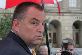 Gov. Mike DeWine commutes sentences of 'Coingate' convict Tom Noe, six  others