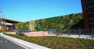 The World S Largest Living Wall Flourishes With 44 000 Plants At Milan S Il Fiordaliso Shopping Center Vertical Garden Urban Farming Urban Garden