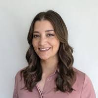 Leah Dooley's Instagram, Twitter & Facebook