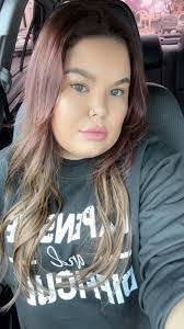 Emily Maley's Instagram, Twitter & Facebook