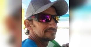 Alexis Kellum's Instagram, Twitter & Facebook