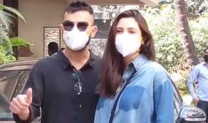 # anushka sharma daughter name vamika. Virat Kohli And Wife Anushka Sharma Pictured For First Time Since Daughter S Birth Cricket Sport Express Co Uk