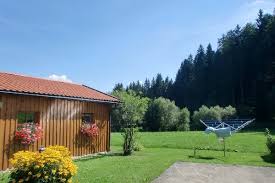 Der nationalpark bayerischer wald erstreckt sich zwischen lusen und dem großen falkenstein auf 240 quadratkilometern. Unterkunft Ferienhaus Waldeck Bayerischer Wald Haus In Rohrnbach Gloveler