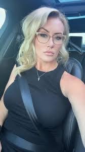 Beau Moreno's Instagram, Twitter & Facebook