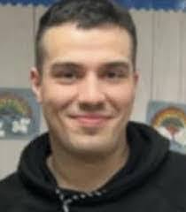 Leslie Bourdon's Instagram, Twitter & Facebook