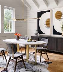 With its longer sides and rounded edges, an oval table can accommodate more people, and has a pleasantly classic feel. How To Select Perfect Dining Room Tables Decoholic
