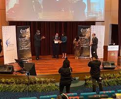 Putra medical centre bukit rahman putra 47 jalan brp 1/3 bukit rahman putra 47000 sungai buloh selangor. Negara Menghargai Dedikasi Pengorbanan Semua Hospital Sungai Buloh Terima Anugerah Kesihatan Global 2020 Gempak