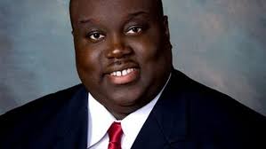 Prosecutors: Riviera officials traded private email