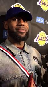 Video: LeBron James Talks About Side of Dwyane Wade That's 'Out of This  World'