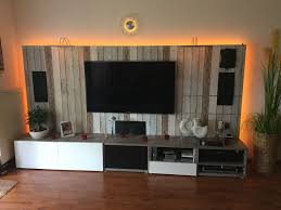 € 88,99 52%off | tv umgebungs hintergrundbeleuchtung kit für hdmi geräte 4k hdtv computer hintergrund beleuchtung usb ws2812b led streifen 30 zu 120 mein tv hängt auch an der wand. Tv Und Hifi Wand Basis Ikea Unterschranke Holzplatte Als Ruckwand Tapeziert Lautsprechergehause Angepasst Un Wohnen Holzplatte Led Hintergrundbeleuchtung