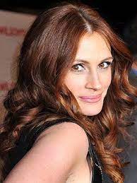 Risultato Della Ricerca Immagini Di Google Per Http Www Theaudience It Wp Content Uploads 2011 12 Julia Robert Julia Roberts Hair Julia Roberts Dark Red Hair