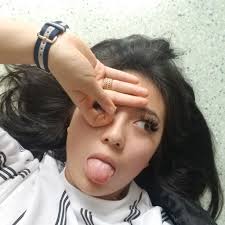 Zara Wang (@babeyyzara)