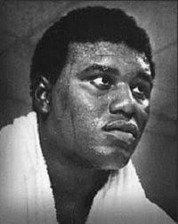 BoxRec: James Tillis