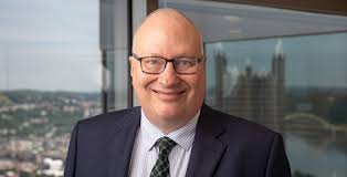 Christopher Rayl's Instagram, Twitter & Facebook