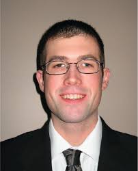 Modeling the Effect of Small Gaps in Surface-Enhanced Raman Spectroscopy