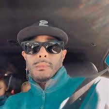 Constance Mosley's Instagram, Twitter & Facebook