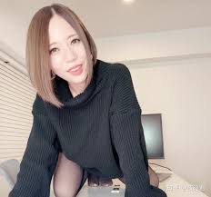 M”Cup再出道！成熟美魔女魅力全开- 知乎