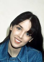 She made her feature film debut at the young age of 14, appearing in the film le petit bougnat (1970). Isabelle Adjani Photo 188 Of 218 Pics Wallpaper Photo 547649 Theplace2