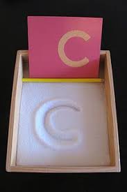 Ecrire avec du sel ou sable + lettre rugueuse Writing in salt ...