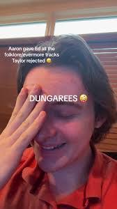 Aaron Shivers's Instagram, Twitter & Facebook