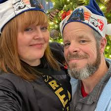 Christmas Morning Elf in the shelf #elfontheshelf