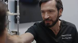 Ophthalmologist in NYC