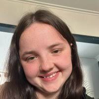 Evie Saunders (@EvieSau53241604)