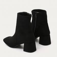 Black Ankle Boots No Heel Leather Give The Girls Major Ankle Boot Envy With This Everyday Flared Low Block Heel Boot The Squared Toe Adds A Bit Of Block Heel Ankle Boots Boots Block Heel Boots