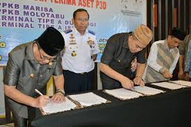 Kedua, bantuan subsidi gaji akan dilanjutkan di kuartal pertama tahun depan, ujar airlangga. Pemda Gorontalo Dan Kemenhub Teken Serah Terima Aset Humas