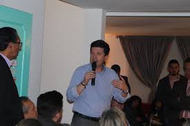 Ministro de defensa, ex director de presidencia de la república (dapre). Diego Molano Aponte A Twitter Las Personas No Viven En Colombia Ni En La Ciudad Las Personas Viven En Los Barrios Vamos A Recuperar Los Barrios De Bogota Asi Como La Familia