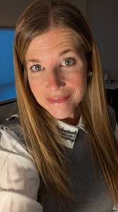 Ellen Griffiths's Instagram, Twitter & Facebook