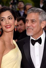 Amal Clooney dévoile pour la première fois le visage de ses jumeaux (Photos)