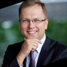 I am happy to share that I started my new episode at Robotec.ai as a Senior  Scientist. I am very thankful for such opportunity, and I look forward to  many new challenges.