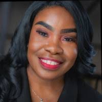 Tracey Plante's Instagram, Twitter & Facebook