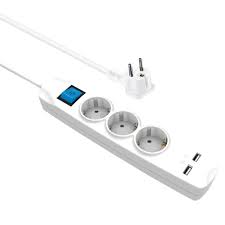 Steckdosen gibt es in jedem deutschen haushalt. Steckdosenleiste 3 Fach Mit 2 Usb Ladebuchsen Schalter Flachem Winkelstecker 1 5 M Kabel Weiss Arli Gmbh Ihr B2b Shop Fur Den Elektro Grosshandel