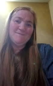 Kim Hunsaker's Instagram, Twitter & Facebook