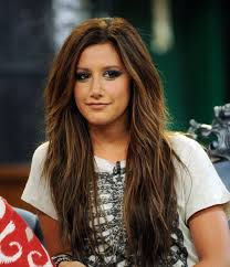 Find many great new & used options and get the best deals for ashley tisdale dark hair tough pinup taylor lautner article pictures clippings at the best online prices at ebay! Pin By Laura Venezia On Ashley Tisdale Hair Styles Long Hair Styles Ashley Tisdale Hair