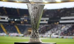 He then gets a standing ovation as he makes his way off the pitch to 58min: Europa League Final Chelsea Vs Arsenal Date Time Channel Free Live Stream Odds Stats And More Daily Mail Online