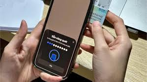 4 trường hợp bị dừng giao dịch ngân hàng từ 1/1/2025