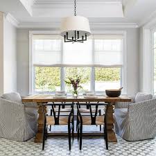 It hangs from the main false ceiling and looks like a hanging bar. Octagon Tray Dining Room Ceiling Design Ideas