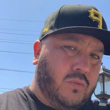 Would you catch a ride from a robot? Now, anyone in Los Angeles can. Waymo  One, the driverless ride-hailing app, is now available to the public,  eliminating the service's waitlist. The app's